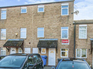 5 bedroom terraced house for sale in Bringhurst, Orton Goldhay, Peterborough, PE2