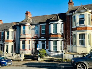 5 bedroom terraced house for sale in Lipson Road, Lipson, Plymouth, PL4