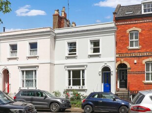 5 bedroom terraced house for sale in St. Lukes Road, Cheltenham, GL53