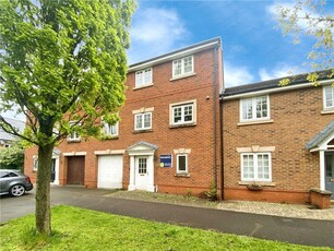5 bedroom terraced house for sale in The Boulevard, Swindon, Wiltshire, SN25