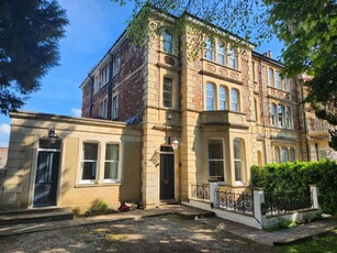 6 bedroom end of terrace house for sale in Apsley Road, Clifton, Bristol, BS8