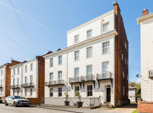 10 bedroom block of apartments for sale in Charlotte Street Leamington Spa, Warwickshire, CV31 3EB, CV31