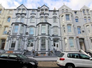 17 Bedroom Townhouse Fairfield Terrace Douglas Isle Of Man