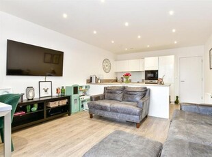 Corys Road, Rochester, 2 Bedroom Apartment