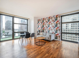 Discovery Dock Apartments West,
South Quay Square, 2 Bedroom Flat