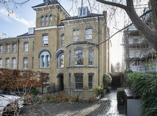 Grove Park, Camberwell, 5 Bedroom End