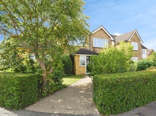 Helston Road, Chelmsford - 4 bedroom detached house