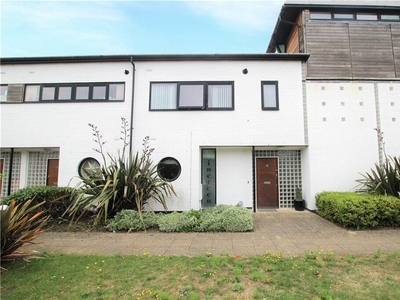 2 bedroom terraced house for sale in Witney Close, Ipswich, Suffolk, IP3