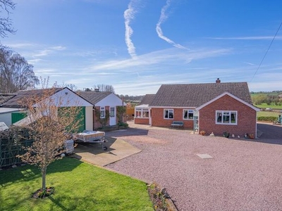 Bungalow for sale in Holmleigh, Much Marcle, Ledbury, Herefordshire HR8