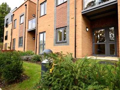 1 Bedroom Flat For Sale In Cottingham, East Riding Of Yorkshire