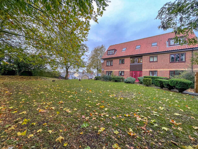 1 Bedroom Flat For Sale In Newmarket