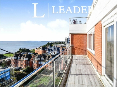 2 bedroom apartment for sale in West Cliff Road, Bournemouth, BH2