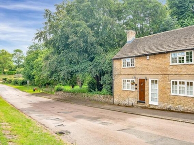 2 Bedroom Cottage For Sale In Easton On The Hill, Stamford