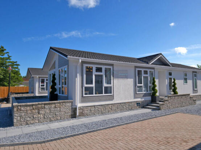 2 Bedroom Park Home For Sale In Kinloss Retirement Park