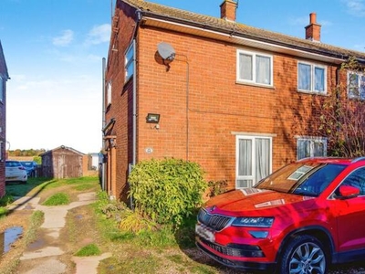 2 Bedroom Semi-detached House For Sale In Holbeach St. Johns