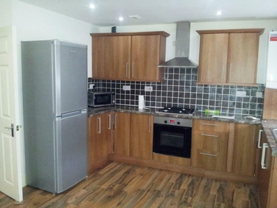 3 bedroom flat for rent in Flat 7, Bawas Place, 205 Alfreton Road, Radford, Nottingham, NG7 32W, NG7