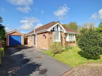 3 Bedroom House For Sale In Woodhall Way