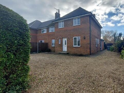3 Bedroom Semi-detached House For Sale In Billingborough, Lincolnshire