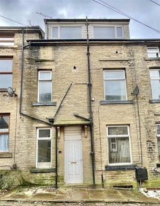 3 bedroom terraced house for sale in Cardigan Street, Queensbury, Bradford, BD13