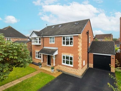 6 Bedroom Detached House For Sale In Woodlesford