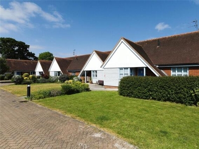 2 Bedroom Bungalow For Sale In Chelmsford, Essex