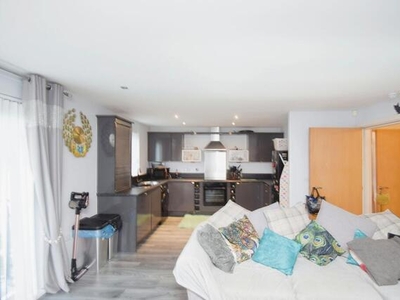 2 Bedroom Flat For Sale In Llanelli, Carmarthenshire