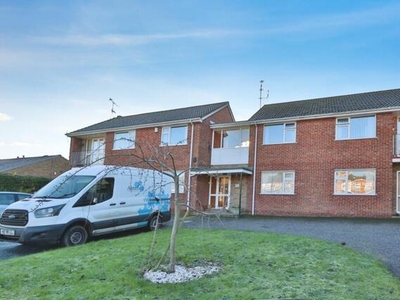 2 Bedroom Ground Floor Flat For Sale In Willerby, Hull