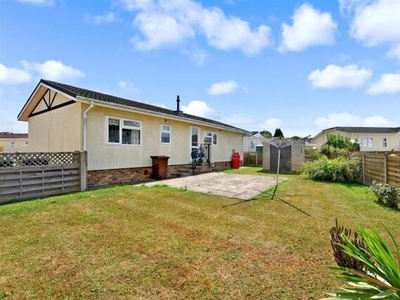 2 Bedroom Park Home For Sale In Biddenden, Ashford