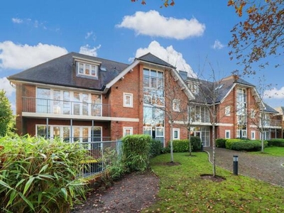 2 Bedroom Penthouse For Sale In Beaconsfield