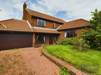 3 Bedroom Detached House For Sale In Hawthorn