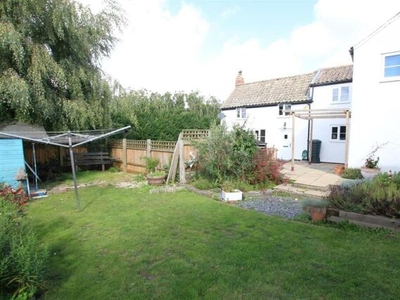 3 Bedroom Detached House For Sale In Sutton