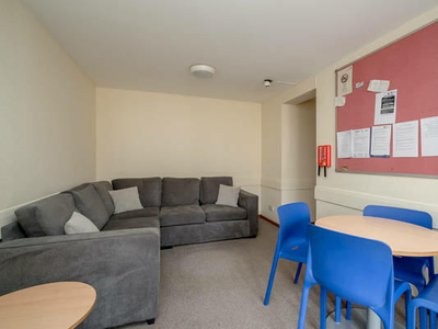 3 Bedroom Property For Rent In Edinburgh