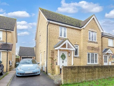 4 Bedroom Detached House For Sale In Fritwell, Bicester