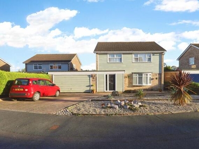 4 Bedroom Detached House For Sale In Seaview