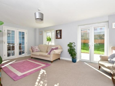 5 Bedroom Detached House For Sale In Whitfield, Dover