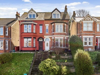 5 Bedroom Semi-detached House For Sale In Dover