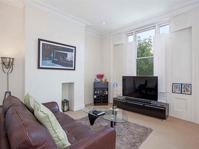 1 bedroom property to let in Trinity Place Windsor SL4