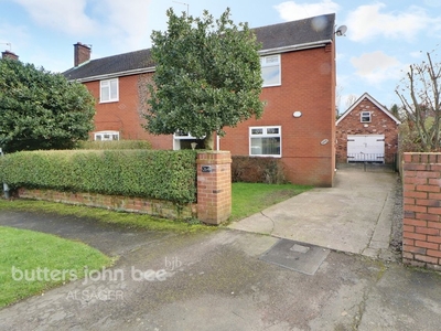 4 bedroom House -Semi-Detached for sale in Cheshire