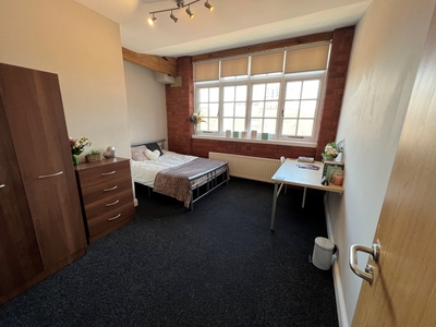 Room in a Shared Flat, Bells Square, S1