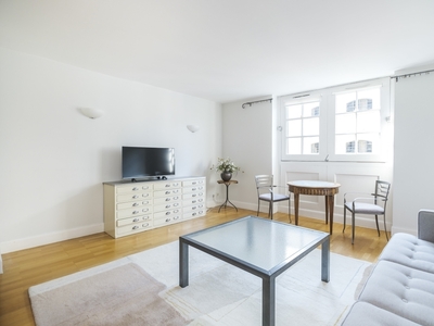 1 bedroom property to let in Gainsford Street London SE1