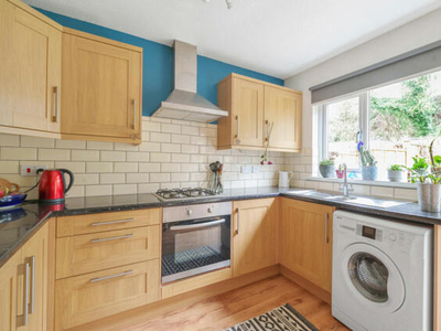 2 Bedroom Terraced House For Rent In Winchester, Hampshire