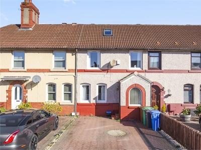 3 bed terraced house for sale in Rosyth