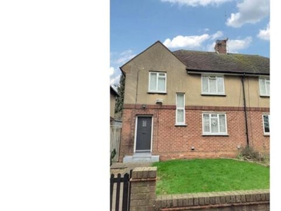 3 Bedroom Semi-detached House For Sale In Daventry, Northamptonshire