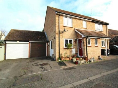 3 Bedroom Semi-detached House For Sale In Rochford, Essex