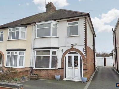 3 Bedroom Semi-detached House For Sale In Weddington, Nuneaton