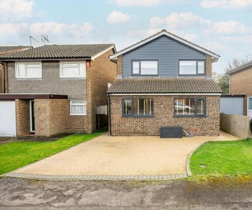 4 Bedroom Detached House For Sale In Harpenden, Hertfordshire