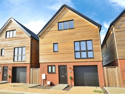 4 Bedroom Detached House For Sale In New Romney, Kent