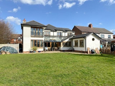 7 Bedroom House Stockport Greater Manchester