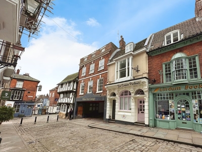Bailgate, LINCOLN - 4 bedroom town house
