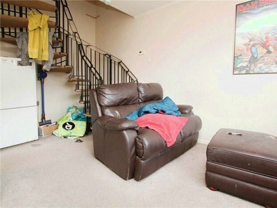 1 Bedroom Terraced House For Sale